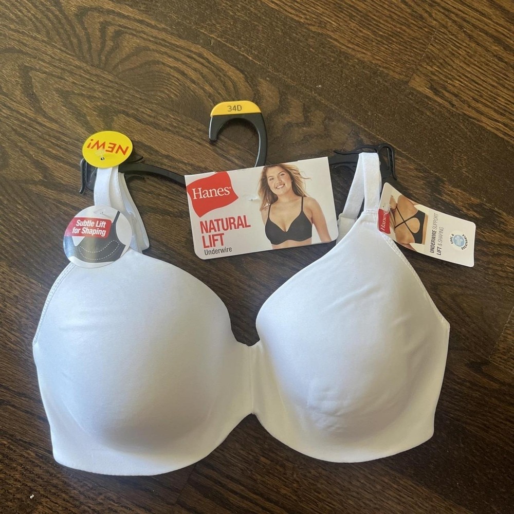 Hanes 34D White  T-Shirt Bra Underwire Lift Adjustable Straps Back Closure